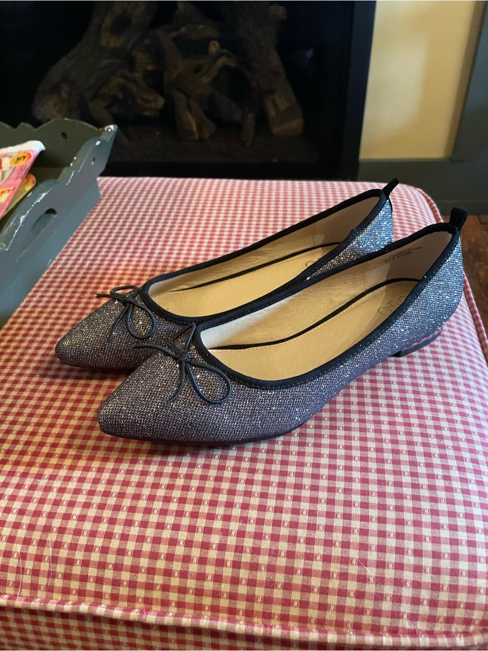 Sparkle Pointed Toe Ballet Flats - Metallic Blue